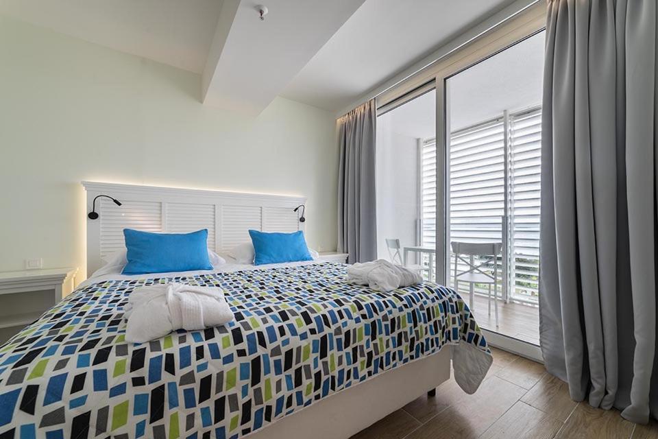 Amadria Park Beach Hotel Jure شيبينيك المظهر الخارجي الصورة