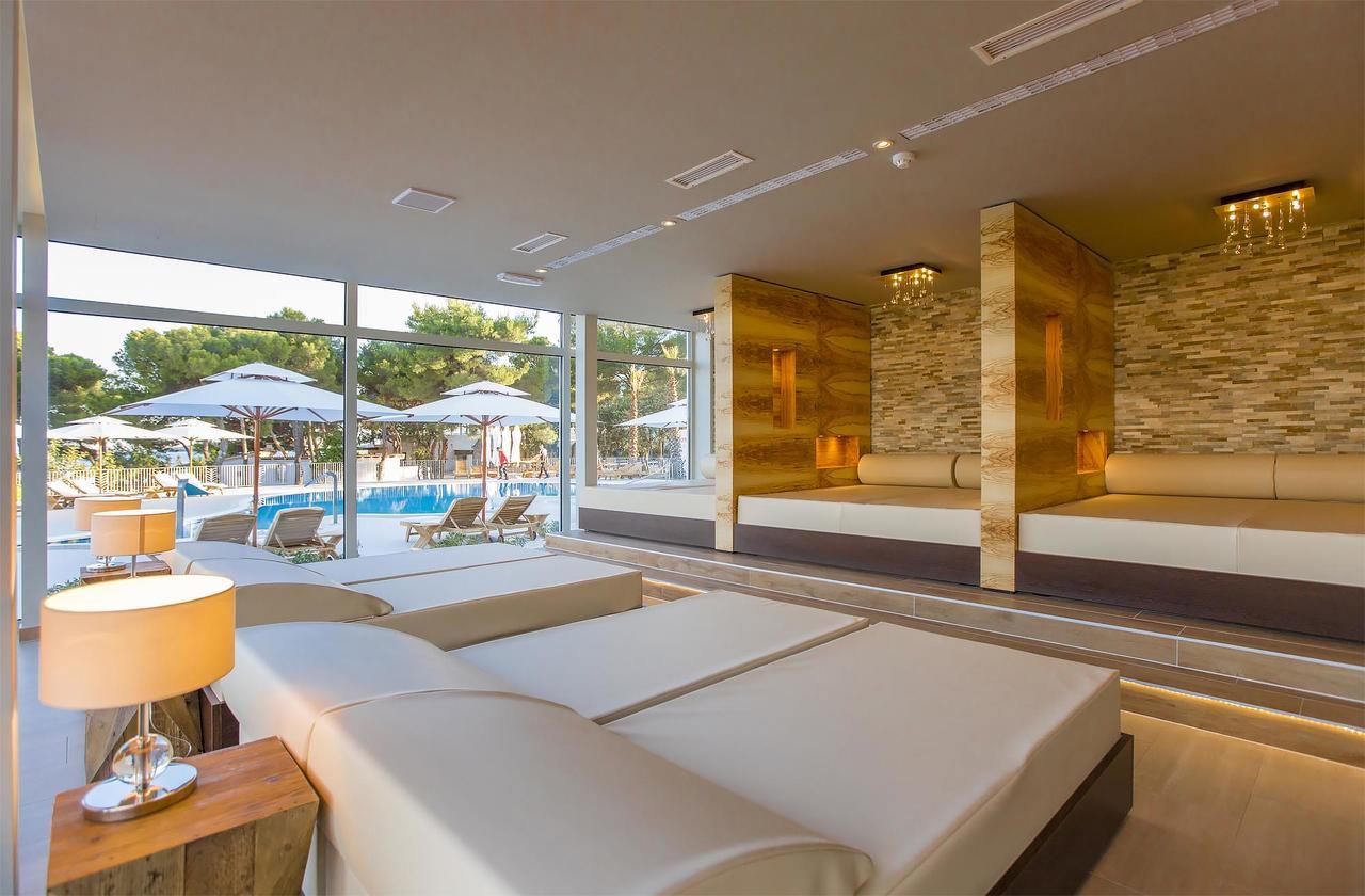 Amadria Park Beach Hotel Jure شيبينيك المظهر الخارجي الصورة